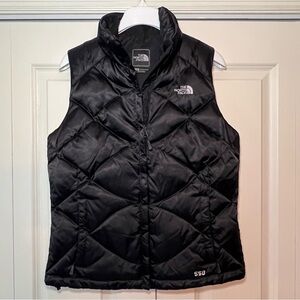 The North Face women’s 550 goose down puffer vest. Size M.